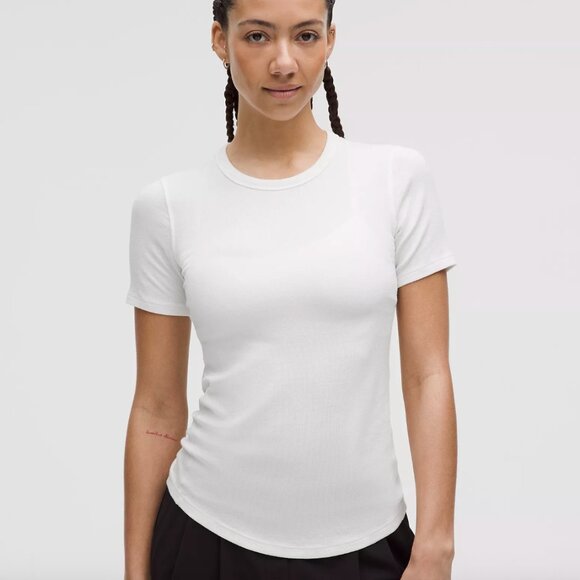 NWT! Lululemon 'Hold Tight' Short-Sleeve Shirt White Size 6 SOLD OUT - Picture 1 of 5